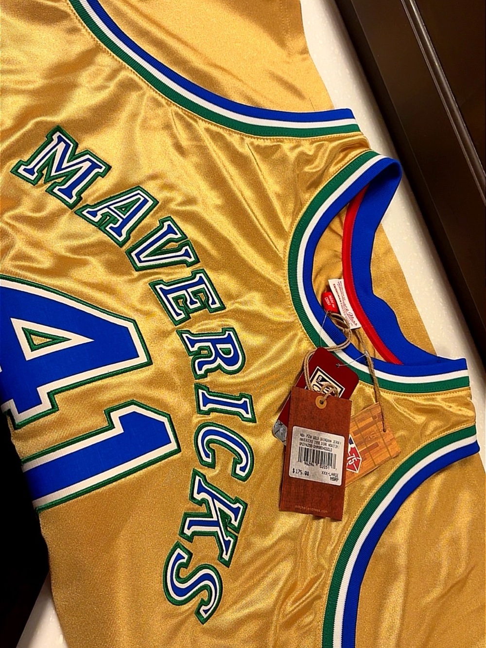 Dallas Mavericks Dirk Nowitzki Throwback 98-99 Swingman Authentic Jersey